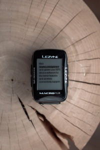 ?елокомп???е? Lezyne Macro Plus GPS