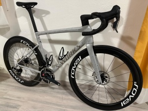 Велосипед Specialized S-Works SL8 SRAM RED AXS (2025)