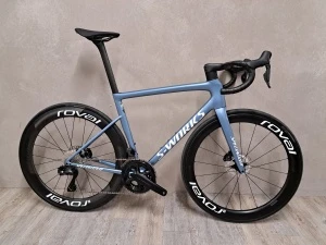 Велосипед Specialized S-Works SL8 Shimano Ultegra Di2 with 4iiii Precision 3+ Power Meter (2025) Велосипед Specialized S-Works SL8 Shimano Ultegra Di2 with 4iiii Precision 3+ Power Meter (2025)