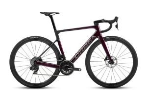Велосипед шоссейный Orbea Orca M21eLTD PWR (2023) Велосипед шоссейный Orbea Orca M21eLTD PWR (2023)