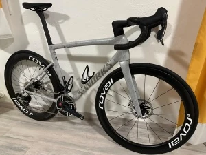 Велосипед Specialized S-Works SL8 SRAM RED AXS (2025)