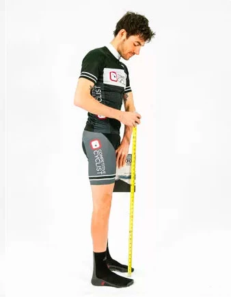 Измеряем внутреннюю длину ноги 