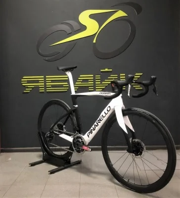Велосипед Pinarello Dogma F Sram Red eTap AXS